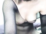 连体黑色网袜诱惑 到床上跳蛋道具JJ抽插自慰