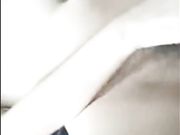 护士下夜班回去还没休息就被性欲旺盛的男友扑倒各种挑逗