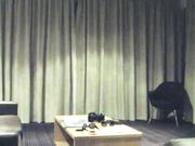 和隔壁卖咖喱饭的老板宾馆偷情啪啪,美女骚的连内裤都不穿