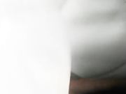 包皮哥海边艳遇离异富姐大冷天直接脱下裤子就在户外无套啪啪