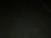 高颜值性感网红美女请师傅到地下车库修车时看男的长得帅,故意诱惑勾引,2人车内激情啪啪车震,毛少能叫.国语!