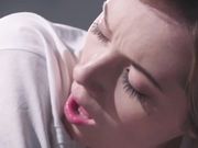 苗条双女肉丝舔BB用道具JJ大力后入抽插-很是诱惑