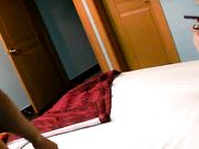 身材超棒的美女被约到小旅店猛干