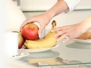 西洋超嫩马尾漂亮妹子和男友啪啪啪居家剧情