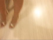 丰满人妻小V风骚无比