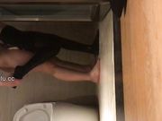 19岁的舞蹈系嫩妹