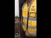 外卖小哥被要求满足客户的性欲望