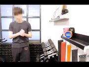 台湾超人气女优吴梦梦激情演绎时间暂停下的淫乱健身房