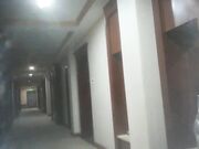 戴着偷拍眼镜进会所选妃挑了了口活不错的小姐穿着情趣网衣啪啪