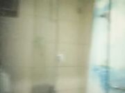 戴着偷拍眼镜进会所选妃挑了了口活不错的小姐穿着情趣网衣啪啪