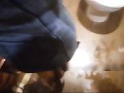 与小情人KTV玩脱衣舞后卫生间大战操得直喊快点插进去干我