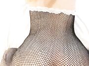 极品白虎巨乳美女〖草莓熊〗深夜回馈粉丝约炮 黑丝网状情趣套装