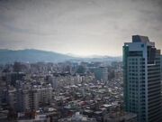 京都嫩模YAOYAO和洋男友去台湾边旅游边做爱 自嗨到高潮喷水