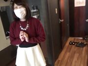 无毛一线天馒头嫩穴女白领援交土豪这私处真不错看着又肥又紧