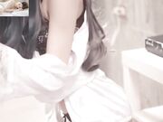 国产AV剧情新作-极品美女勾引外卖小哥进屋爱爱 滑嫩肉体美腿色诱