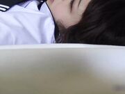 19岁清纯的美少女 口交 大量中出！