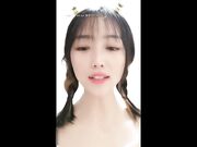 大四小学妹两个小辫子清纯小虎牙极品萝莉妹子