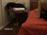 蛋叔用大鸡巴口爆29岁少妇一边草不停叫爸爸还一边和闺蜜打电话720P高清完整版