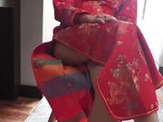 《台北1001》与美籍男友性爱私拍流出 中国红旗袍无套内射流精