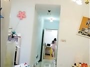 网红演绎早上起床叫外卖，穿的太性感遭起色心的外卖哥强干颜射 听叫声我就硬了