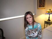 意外发现继母超淫荡 连我的屌都不放过