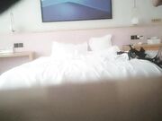 女探花约土豪小哥情趣丝袜诱惑舔逼吃奶02